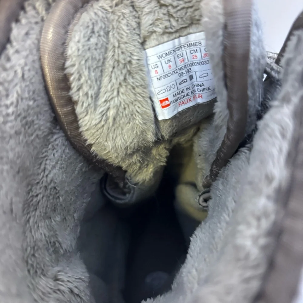 The North Face Women's Tan and‎ Gray Lace Up Winter Boots 8